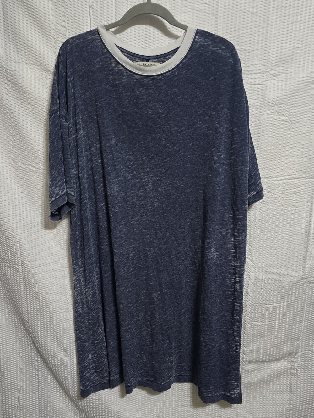 We The Free Womens Navy Heather Short Sleeve Crew with White Collar